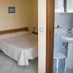 Bed & Breakfast Padre Pio Mascali